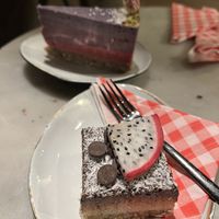 Refined-sugar-free vegan cakes  at Kek in Delft