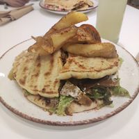 Skapasti at Peas in Athens