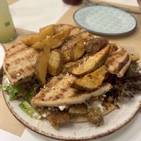 Two Peas in a Pod (Skepasti)  at Peas in Athens