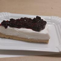 Vegan Cheesecake at Peas in Athens