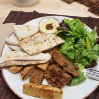 Platter (tofu, seitan, pita and salad) at Peas in Athens