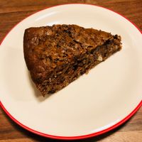 Vegan apple pie at Nabucco Obrador Vegetaria in Barcelona