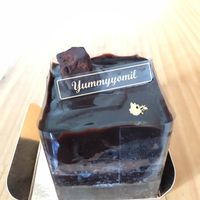 delicious chocolate cake~ at yummyyomil in Seoul