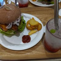 Bacon and cheese burger with raspberry aide 😍 at yummyyomil in Seoul