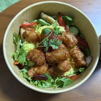Karaage Bowl  at LaLa Zorba ララ・ゾルバ in Naha