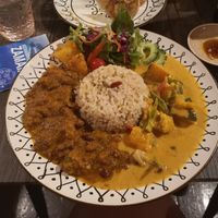 Two curry plate at LaLa Zorba ララ・ゾルバ in Naha