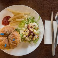 Veggie burger at LN Fortunate Coffee in Shanghai