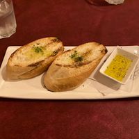 Garlic breadd  at La Luce in Fujikawaguchiko