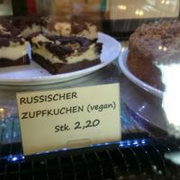 Russian cheesecake (Russischer Zupfkuchen) vegan - €2.20 at Neither Yesterday Nor Tomorrow in Berlin