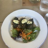 Falafel cogidodel menú  at Verdetariano in Sevilla