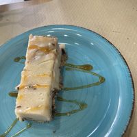 White chocolate cake  at Verdetariano in Sevilla