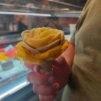  at Gelarto Rosa - Szent István in Budapest