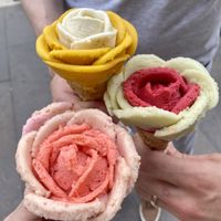   at Gelarto Rosa - Szent István in Budapest