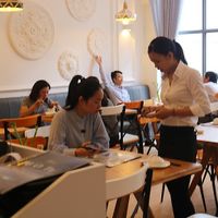 Phục Vụ Chuyên Nghiệp at Quan Am in Ho Chi Minh City