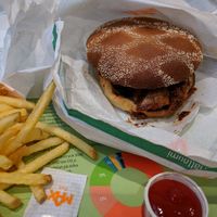 vegan BBQ burger and fries at MAX in Ystad