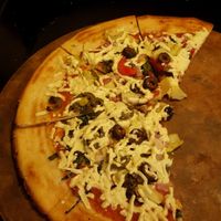 vegan pizza at Mod Pizza in Fort Collins