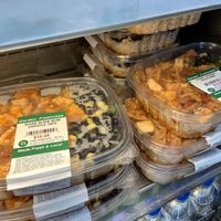 Different vegan options  at ORD - Fresh Market on the Go - T1 in Chicago