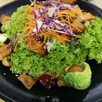 Japanese Hericium Salad at Idealite - Autocity in Perai