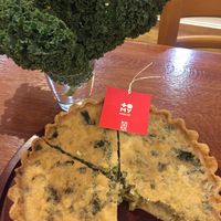 Vegetarian quische and organic parsley at Tomy Muesli in Takayama