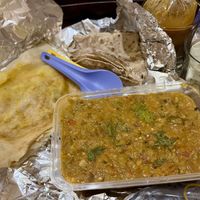 Curry and breads delivered   at Vanakkam India in Siem Reap