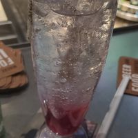 Mocktail dragonfruit at Yard House in King Of Prussia