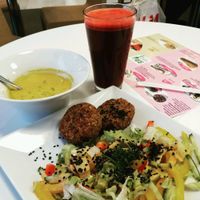 RAW lunch at bistRAWveg - Cerny Most Shopping Centre in Prague