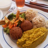 Mixed plate at A Colmeia in Lisbon