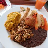 daily buffet at A Colmeia in Lisbon