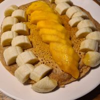 Mango and banana pancake at Ethos in Bangkok