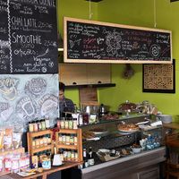 Browsing at Bio Thomar in Tomar