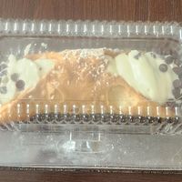 Cannoli at Batter & Crumbs in Philadelphia