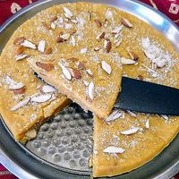 Besan Burfi (Indian Dessert gluten free) at Manger Vegetalien in Argenteuil