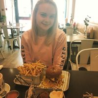 Mac daddy burger  at Happy Friday Kitchen  in Oxford