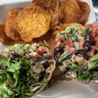 Southwest Vegan Sausage Wrap

Vegan sausage, fresh-mashed guacamole, brown rice, roasted red peppers, black beans & vegan chipotle mayo served in a wheat wrap at Fitfuel Cafe in Canton