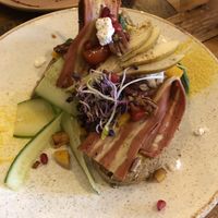 Sandwich met vegan bacon en pompoen  at Loes in Papendrecht