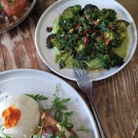 Broccoli garden (broccoli on broccoli purée, it's actually genious =D) at Aujourd'hui Demain Cafe in Paris