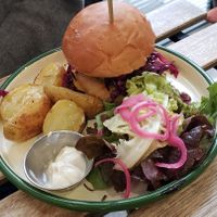 Burger was blah at Aujourd'hui Demain Cafe in Paris