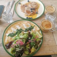 Jackfruit Quesadilla & Blueberry Pancakes 🥞 at Aujourd'hui Demain Cafe in Paris