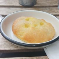 Brioche at Aujourd'hui Demain Cafe in Paris