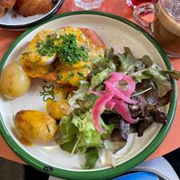 Eggs Benedict with salmon at Aujourd'hui Demain Cafe in Paris