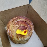 Cruffin coing at Aujourd'hui Demain Cafe in Paris