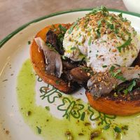 Funghi no-mozza (délicieux et léger !) at Aujourd'hui Demain Cafe in Paris