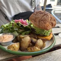 Cheeseburger   at Aujourd'hui Demain Cafe in Paris