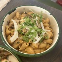 Mac'n'cheese Chickychurri (Large)  at Aujourd'hui Demain Cafe in Paris