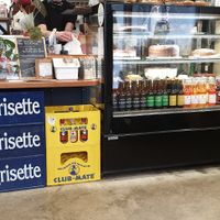 The counter at Aujourd'hui Demain Cafe in Paris