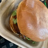 Burger at Fox & Fig in Savannah