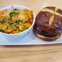 Beet burger with Chipotle Mac at Fox & Fig in Savannah