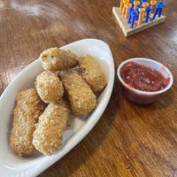 Delicious cheese sticks  at Murray Hillbilly in Jacksonville