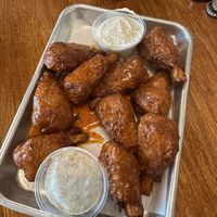 Wings  at Murray Hillbilly in Jacksonville