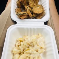 Fried pickles & Mac n’ Cheeze  at Murray Hillbilly in Jacksonville